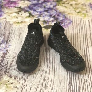NWOB Kid's Adidas RapidaRun Laceless Shoes